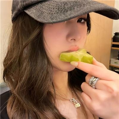 青蛇粤语
